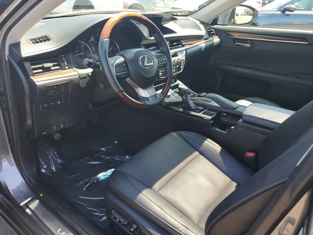 Used 2017 Lexus ES 350 w/ Navigation System Package FWD image 18