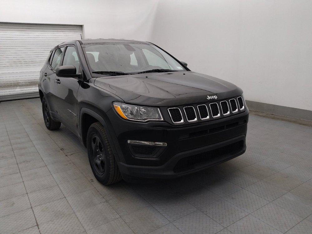 Used 2018 Jeep Compass Sport w/ Tech Group FWD image 13