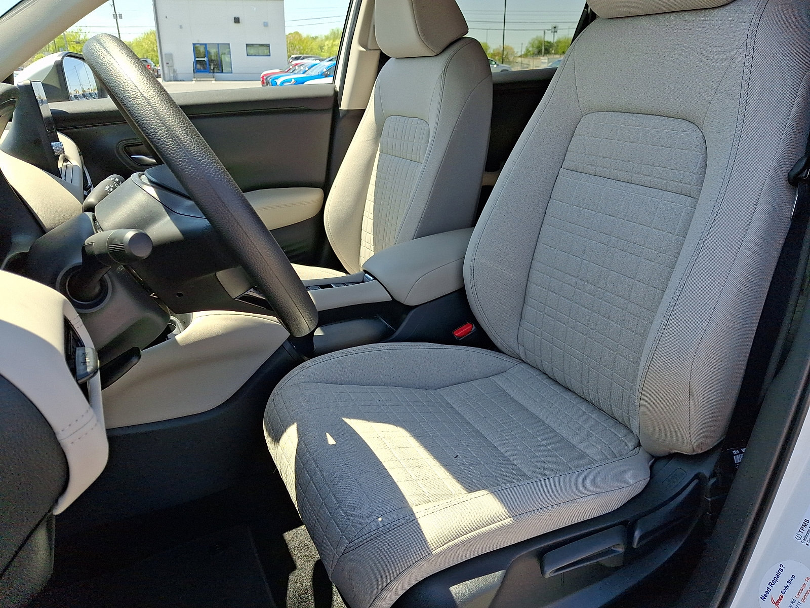 Certified 2026 Honda HR-V LX image 13