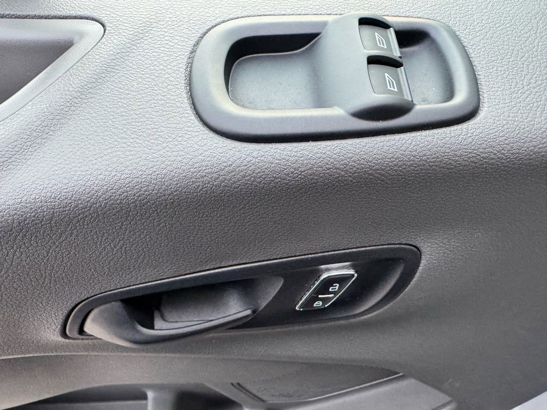 Used 2024 Ford Transit 150 Low Roof image 10