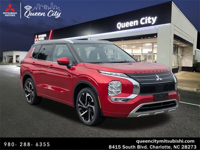 Used 2023 Mitsubishi Outlander SE