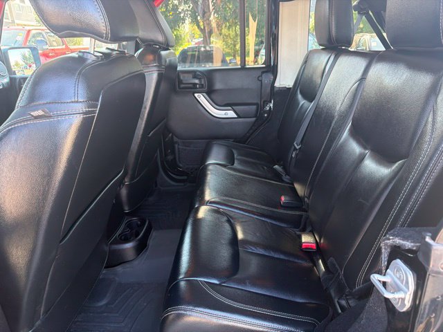 Used 2013 Jeep Wrangler Unlimited Rubicon w/ Dual Top Group AWD/4WD image 16