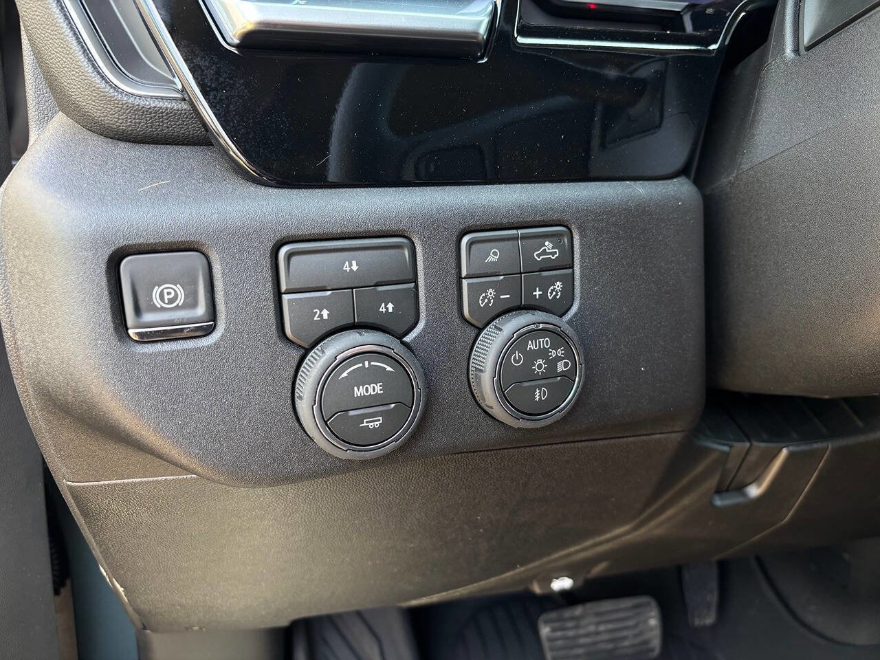 New 2026 Chevrolet Silverado 2500 LT w/ All Star Edition image 26