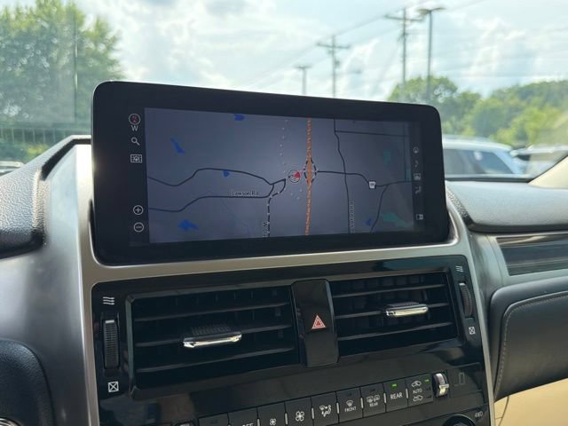Used 2023 Lexus GX 460 Luxury w/ Sport Design Package AWD/4WD image 18