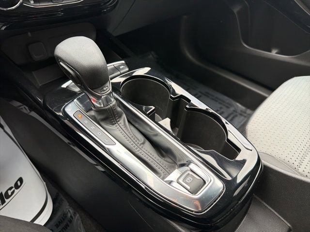 Used 2024 Chevrolet Trax LT w/ Driver Confidence Package image 33