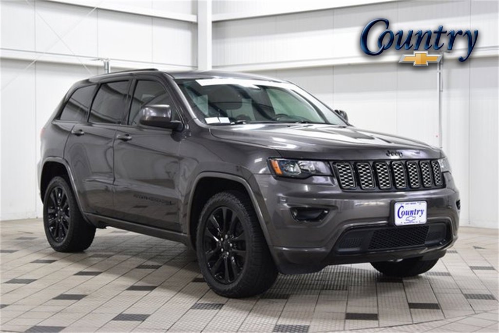 Used 2018 Jeep Grand Cherokee Altitude