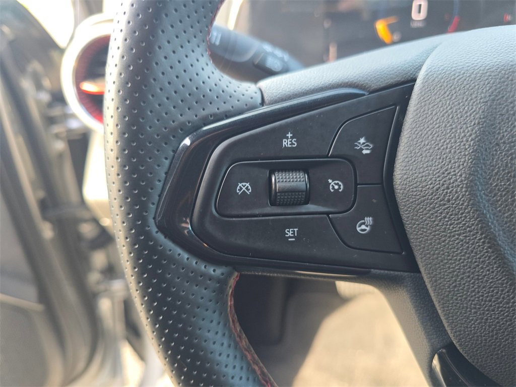 Certified 2025 Chevrolet Trax RS w/ Driver Confidence Package image 22