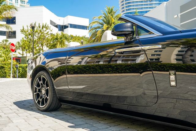 Used 2018 Rolls-Royce Dawn image 34