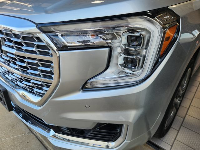 Used 2022 GMC Terrain Denali AWD/4WD image 7