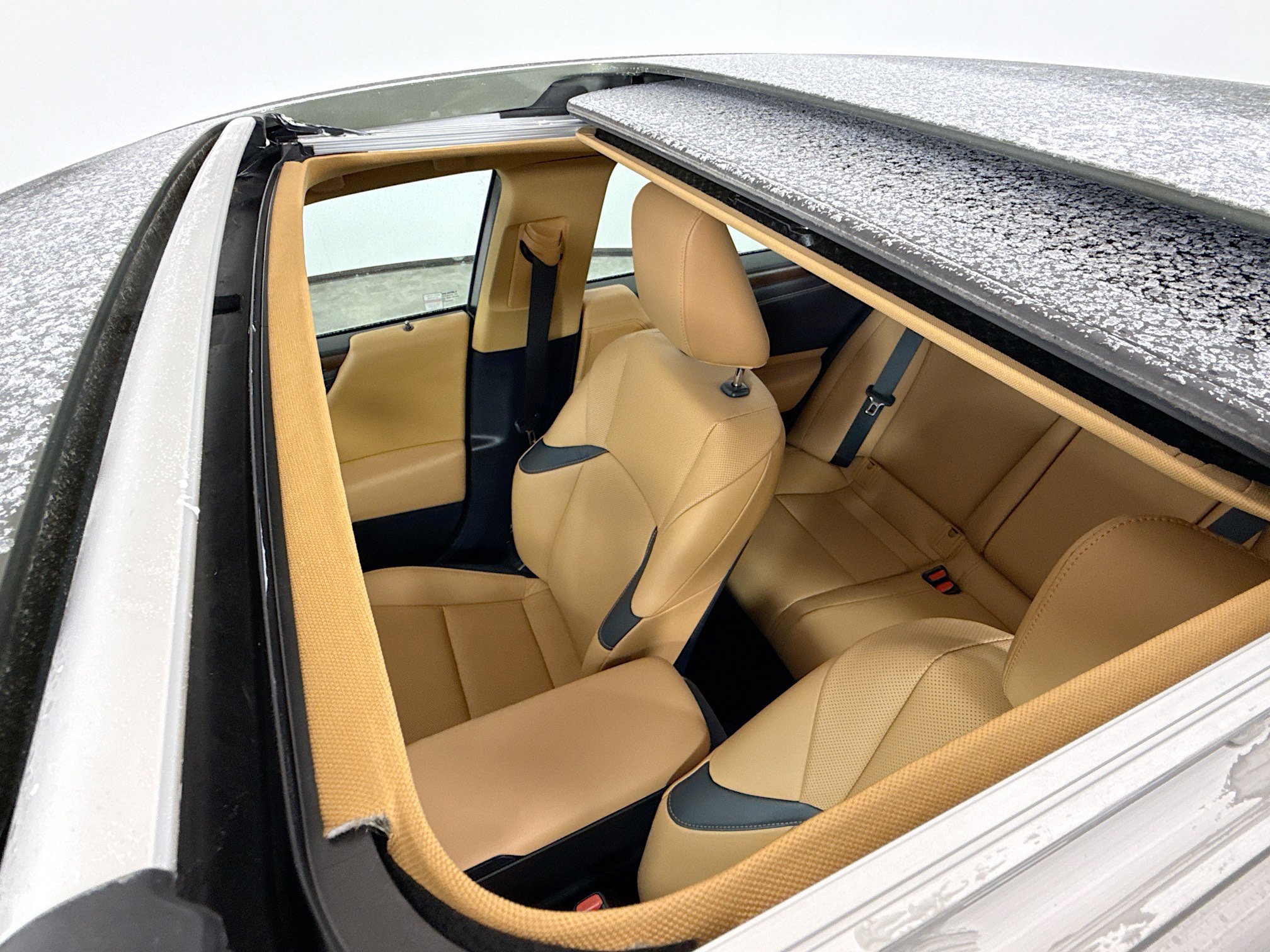 Certified 2024 Lexus ES 350 w/ Premium Package image 14