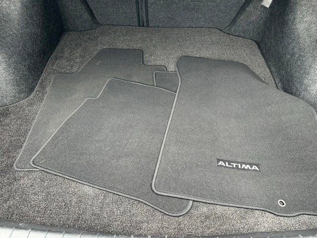 Used 2015 Nissan Altima 2.5 S w/ Power Driver Seat Package FWD image 16