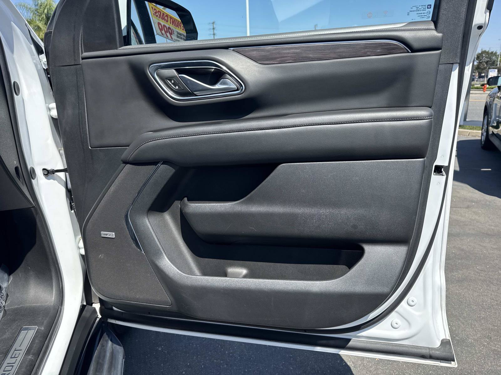 Used 2024 Chevrolet Tahoe LT RWD image 30