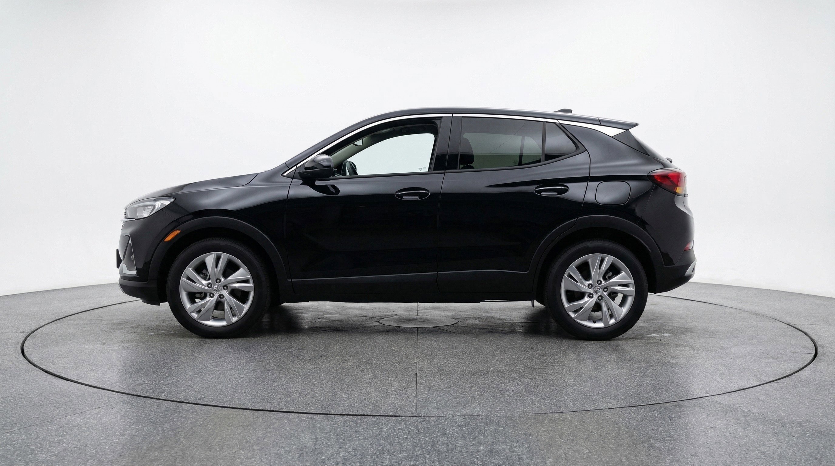 Used 2025 Buick Encore GX Preferred FWD image 5