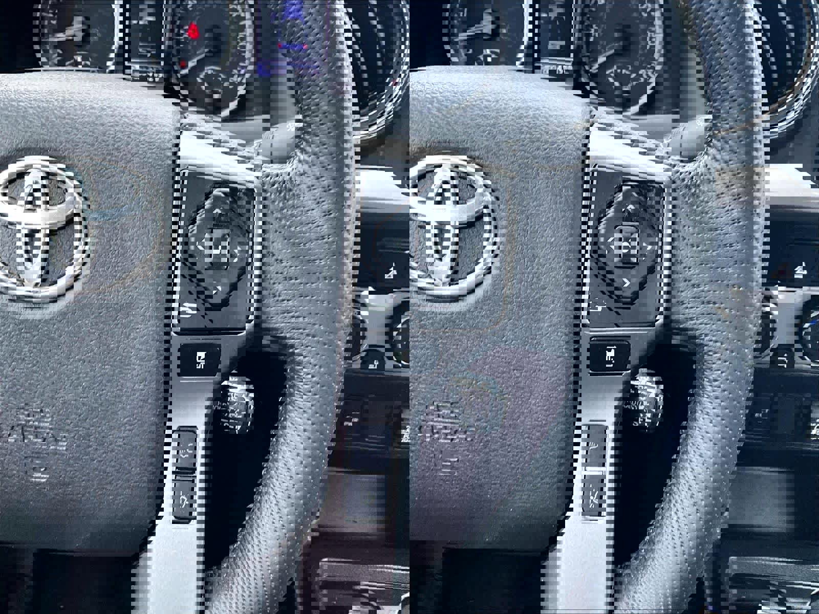 Used 2023 Toyota Tacoma SR5 image 24