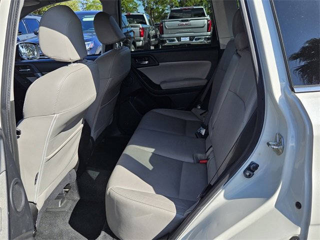 Used 2017 Subaru Forester 2.5i Limited image 9