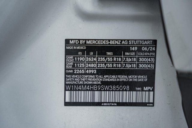 Certified 2025 Mercedes-Benz GLB 250 4MATIC image 35