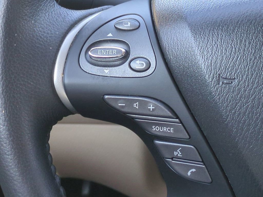 Used 2017 Nissan Pathfinder SL w/ SL Tech Package image 26