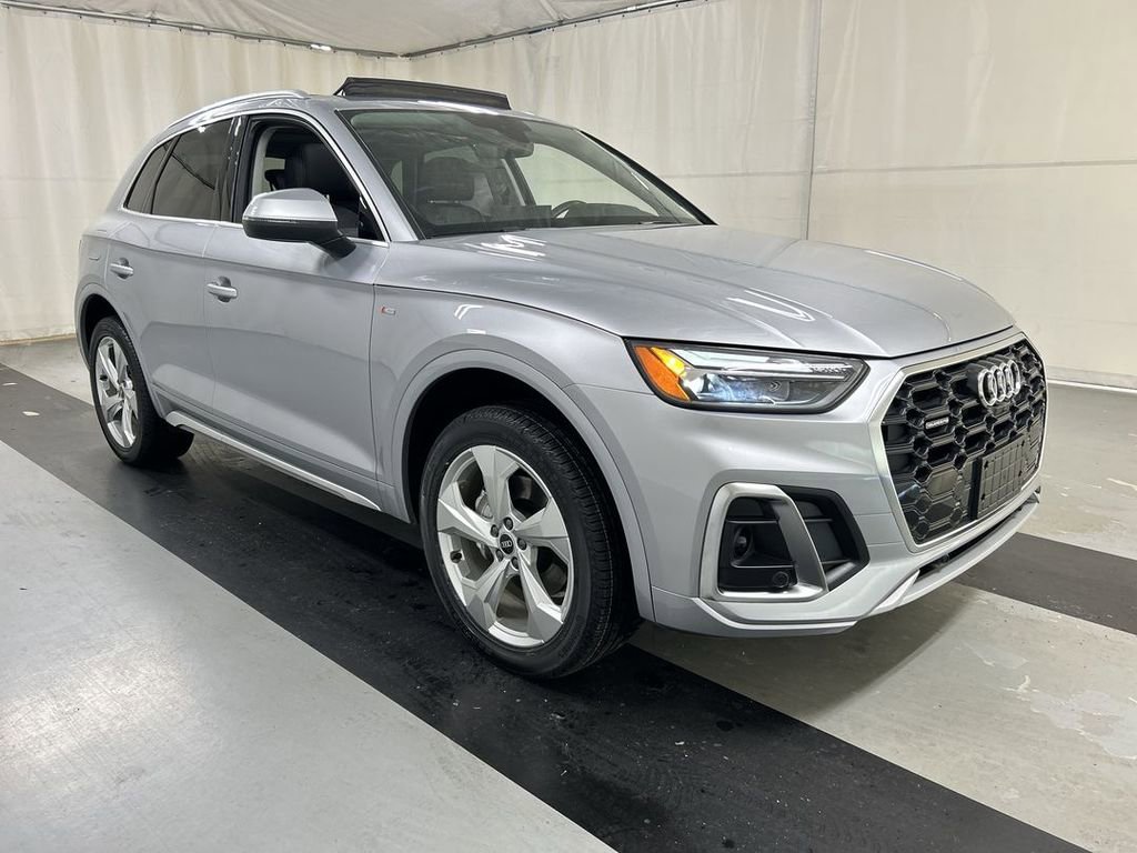 Used 2023 Audi Q5 2.0T Premium Plus w/ Premium Plus Package image 1