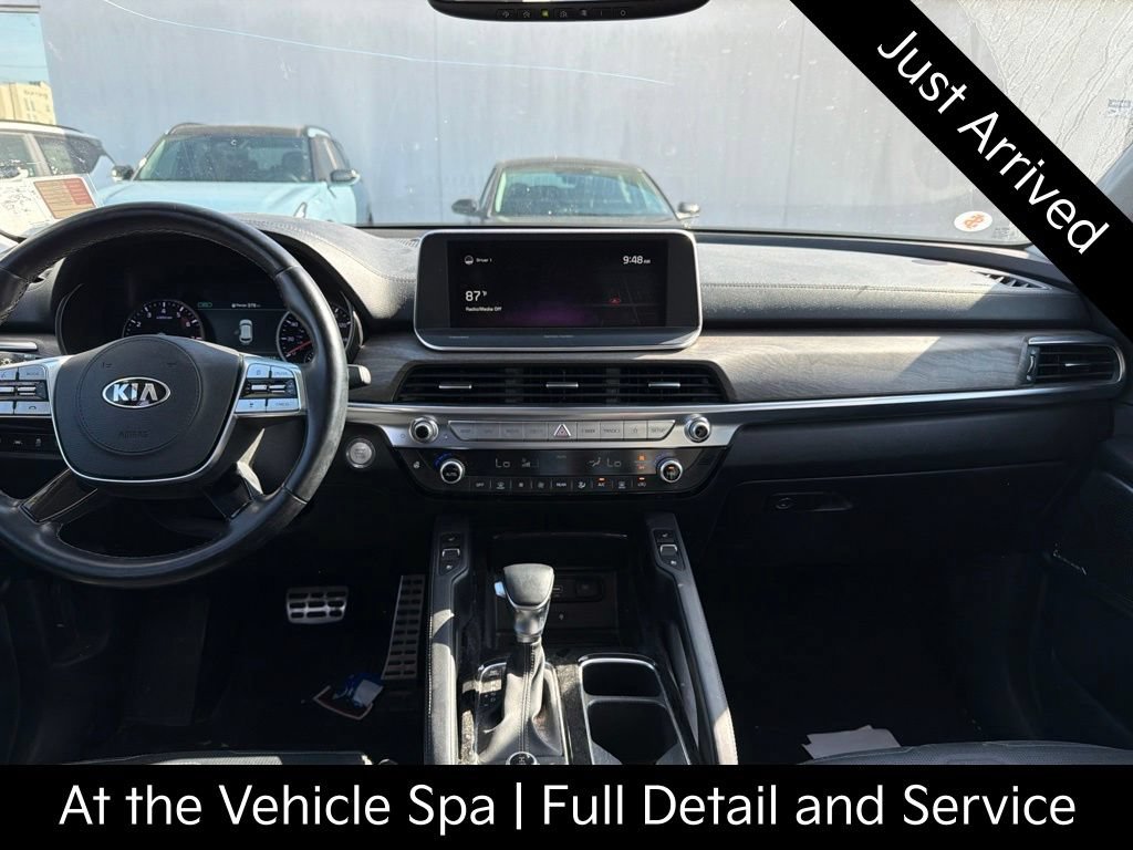 Certified 2021 Kia Telluride SX w/ SX Prestige Package AWD/4WD image 3