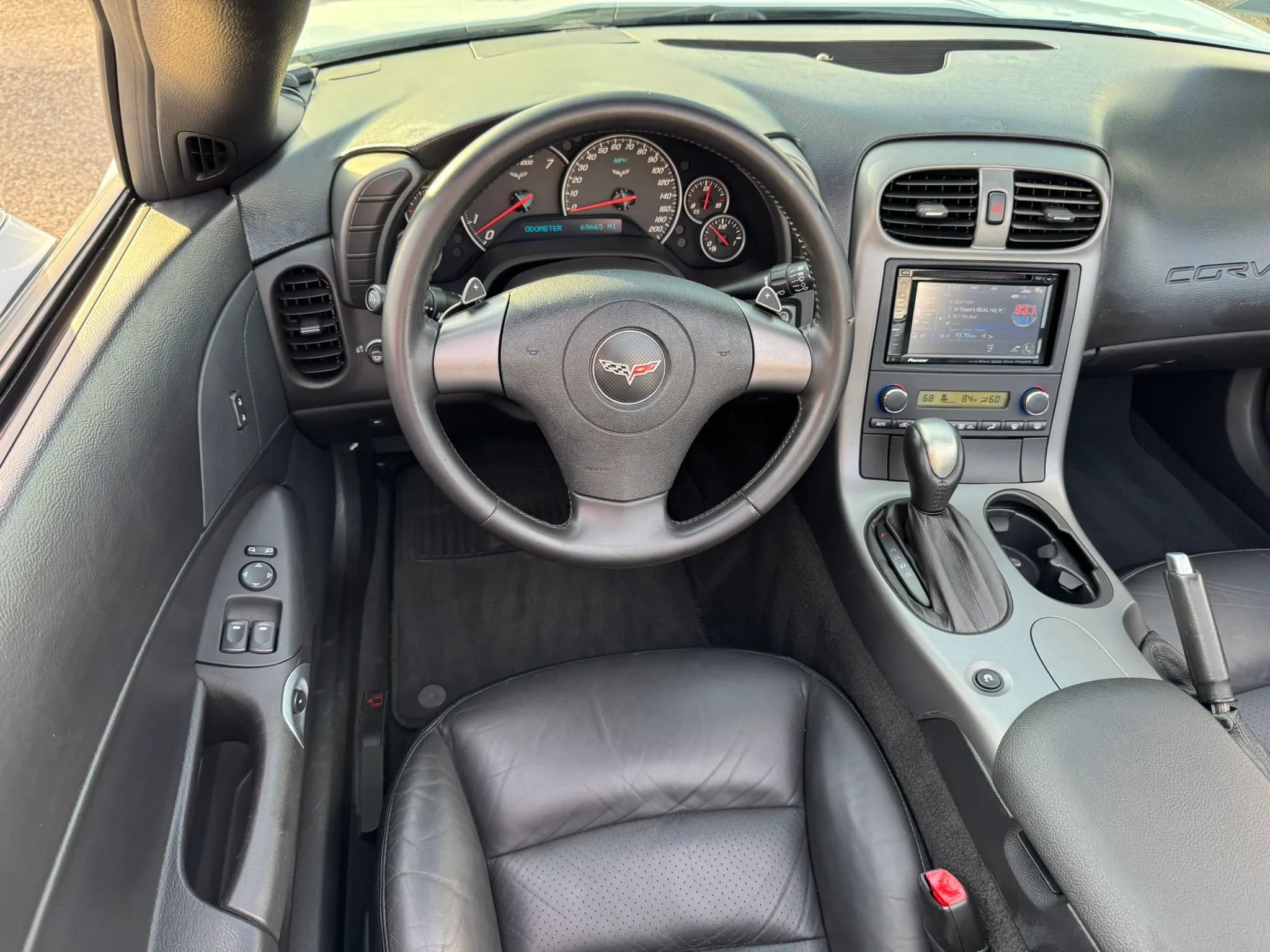 Used 2007 Chevrolet Corvette Convertible RWD image 26