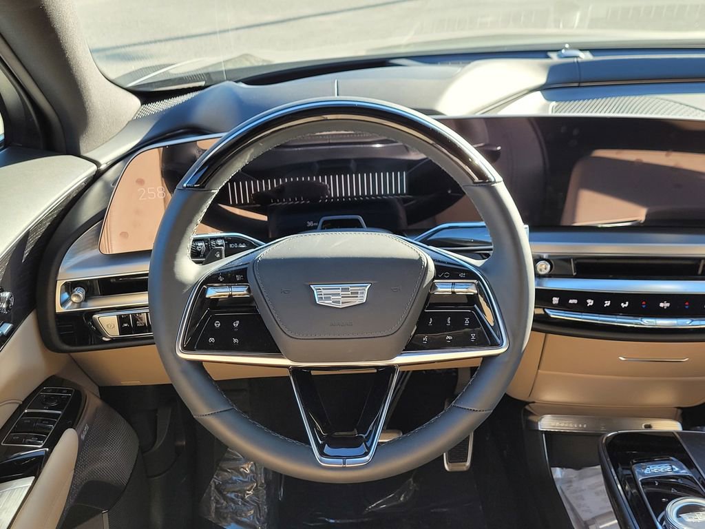 New 2026 Cadillac Lyriq Signature Luxury image 9