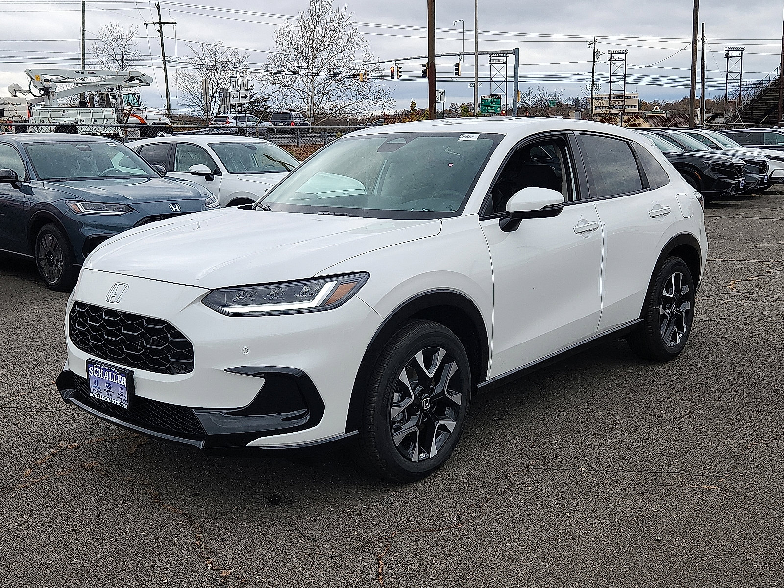 New 2026 Honda HR-V EX-L image 2