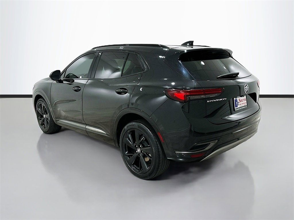 Used 2022 Buick Envision Essence w/ Technology Package I image 5