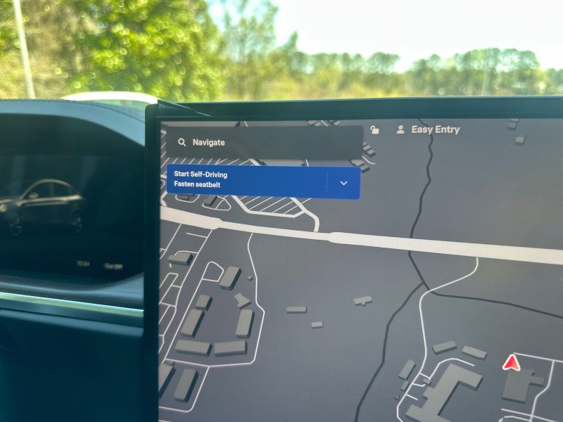 Used 2024 Tesla Model X image 26