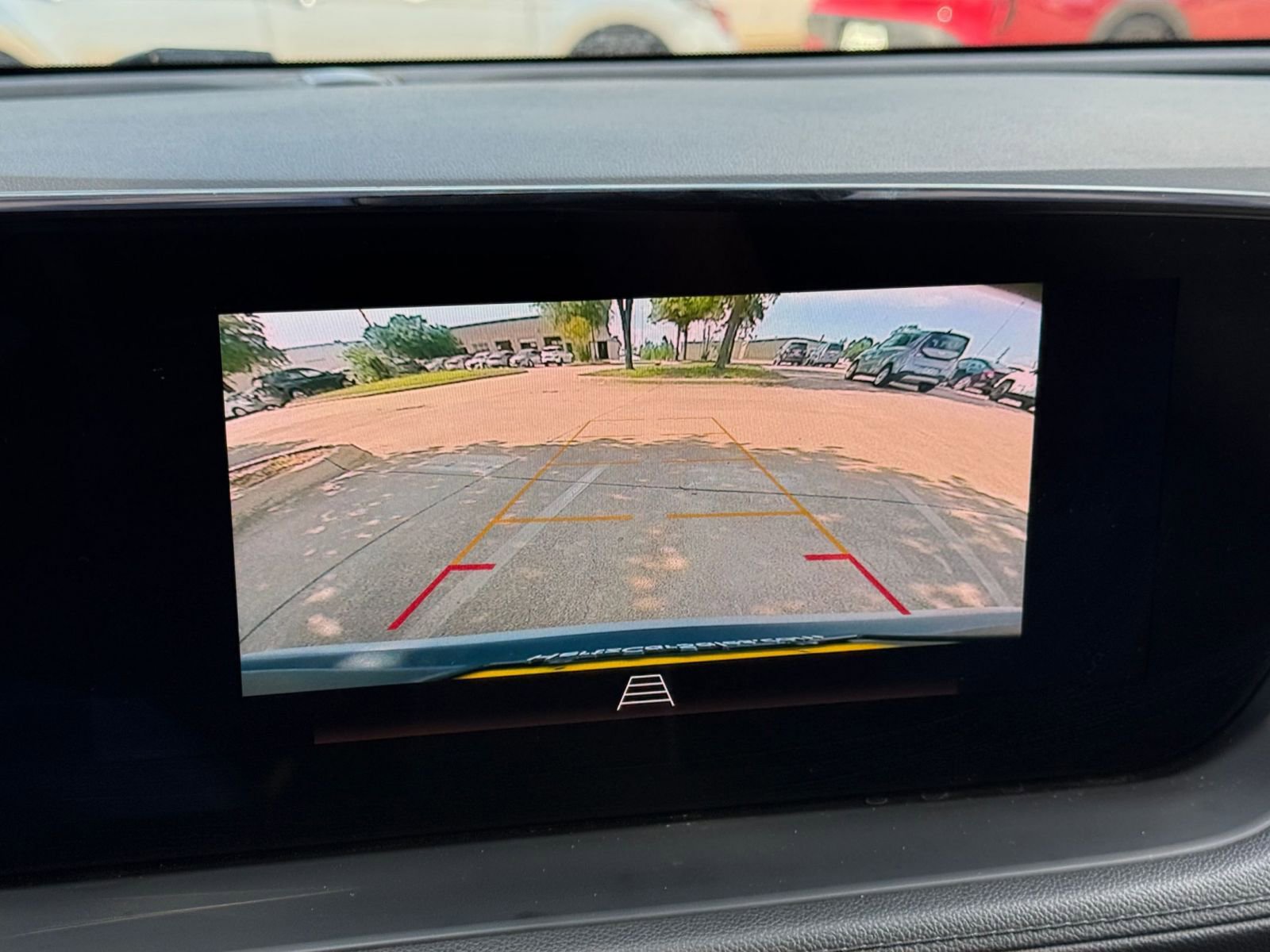 Used 2025 Buick Encore GX Preferred FWD image 25