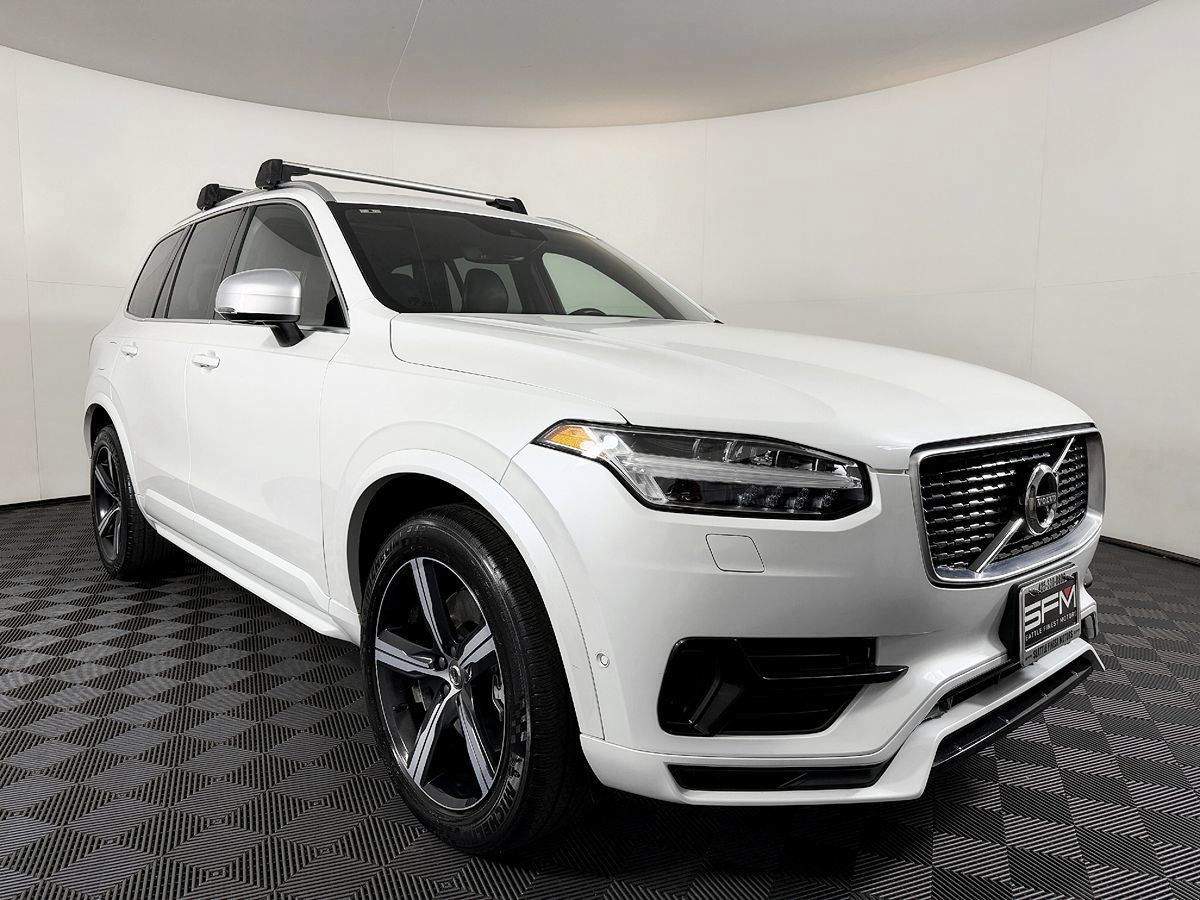 Used 2016 Volvo XC90 T8 R-Design w/ Vision Package AWD/4WD image 6