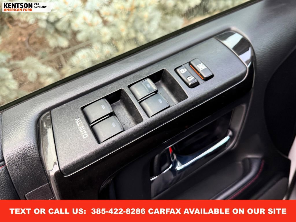 Used 2020 Toyota 4Runner TRD Off-Road Premium image 22