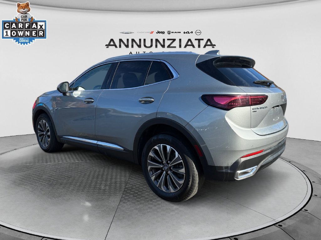 Used 2024 Buick Envision Preferred AWD/4WD image 3