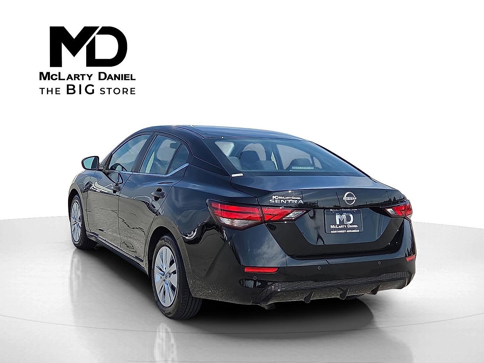 Used 2025 Nissan Sentra S image 4