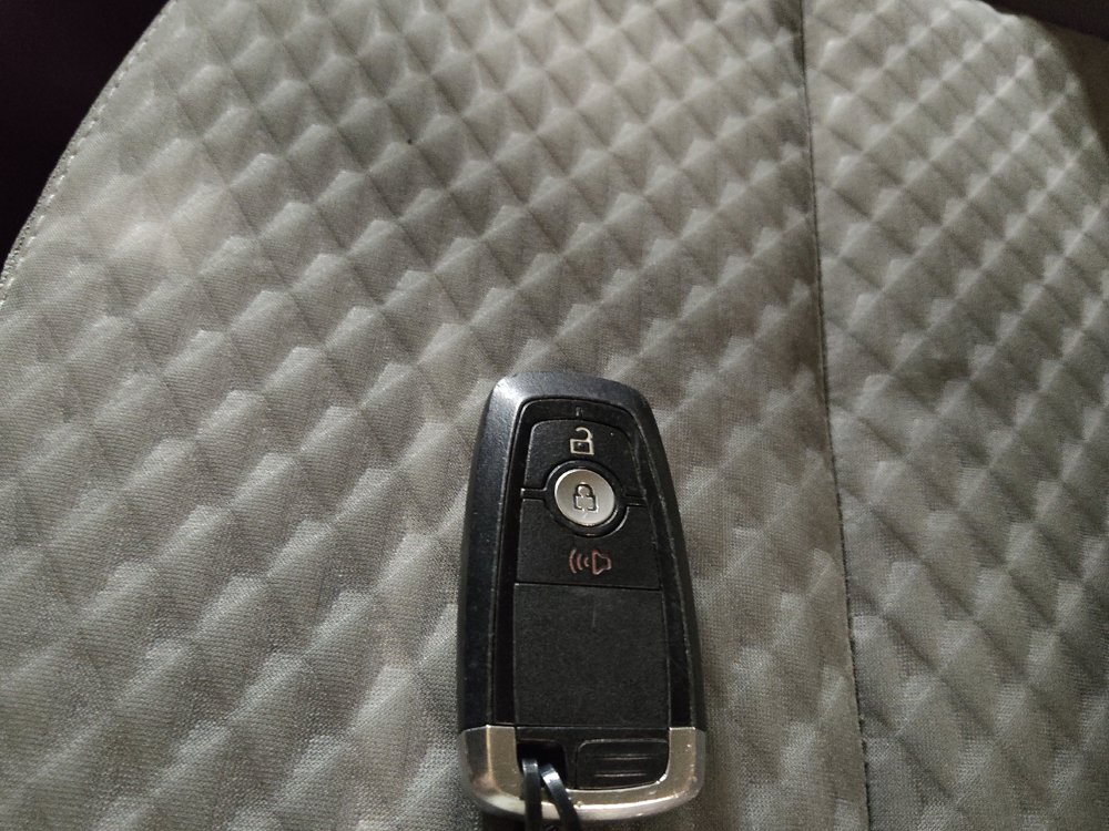 Used 2020 Ford Escape SE FWD image 32