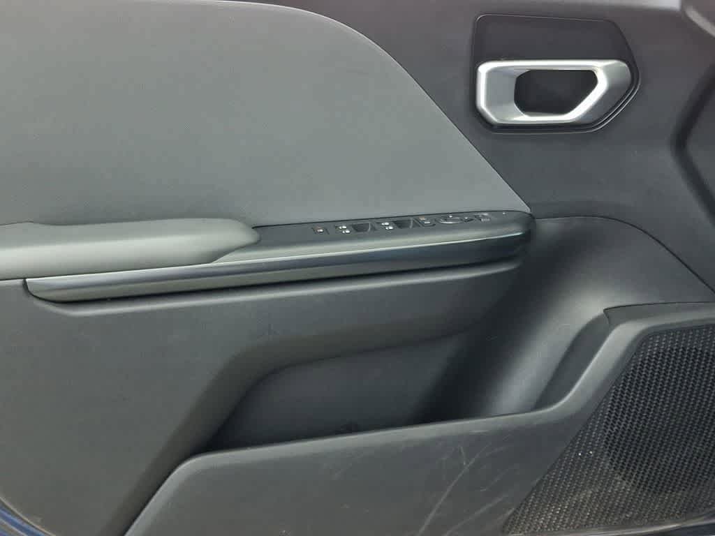 Used 2025 Kia K4 FWD image 11