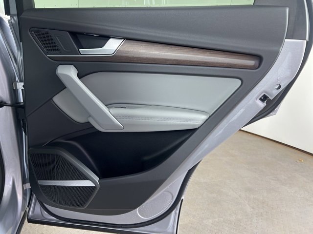 Certified 2023 Audi Q5 2.0T Premium Plus w/ Premium Plus Package image 14