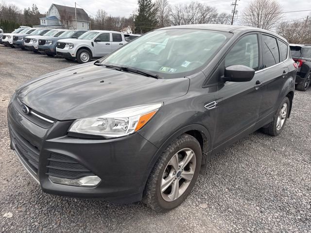 Used 2016 Ford Escape SE image 2