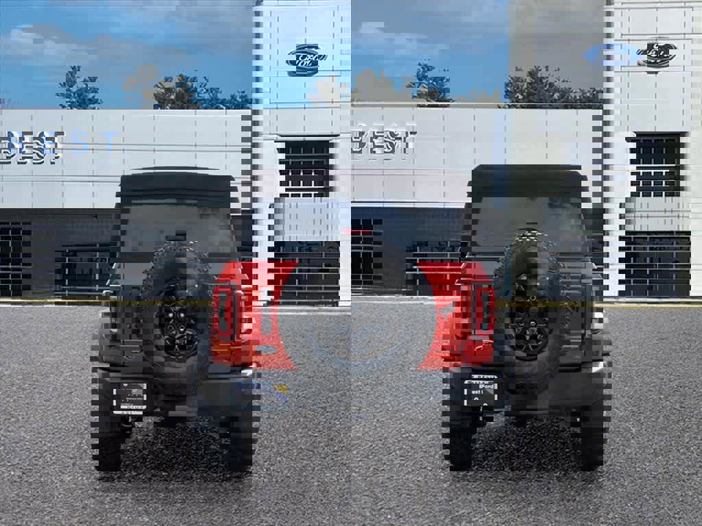 Used 2024 Ford Bronco Wildtrak image 11