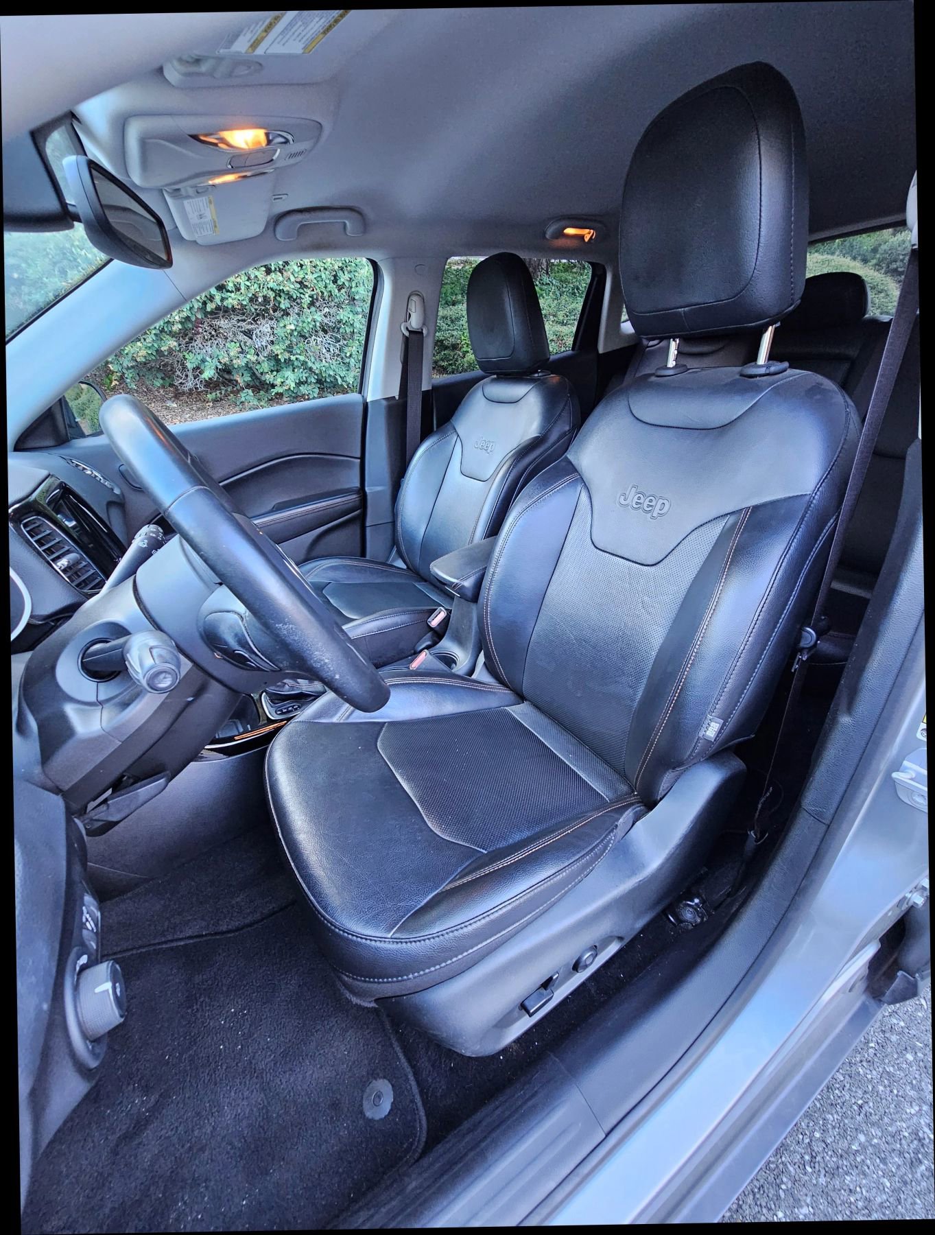 Used 2019 Jeep Compass Limited image 20