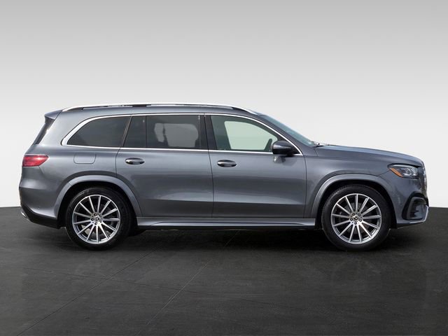 Used 2025 Mercedes-Benz GLS 450 4MATIC image 8