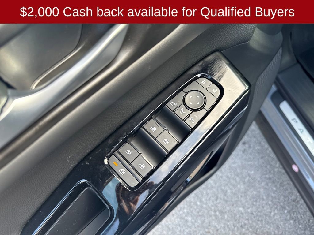 New 2026 Nissan Pathfinder Platinum image 12