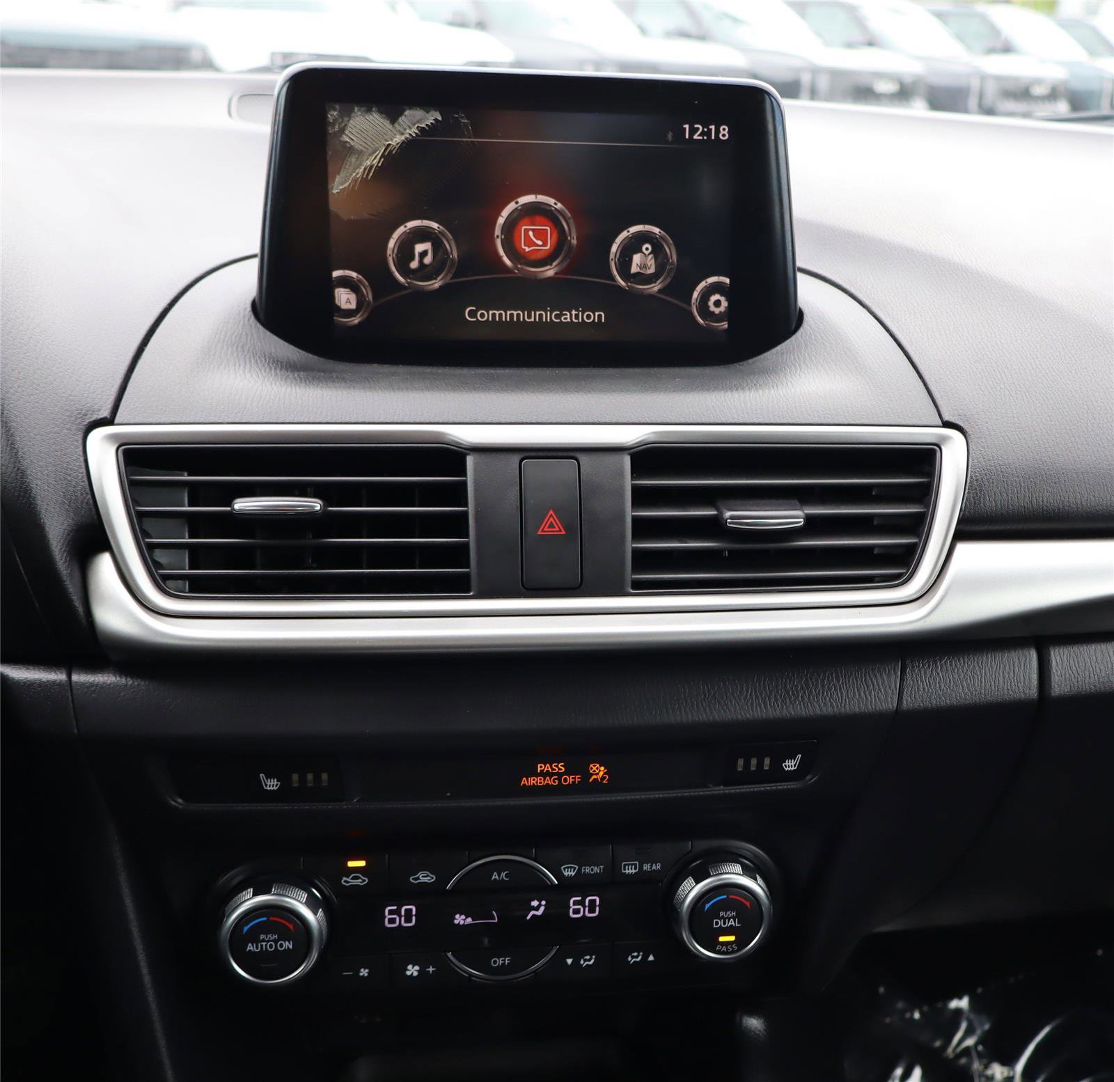 Used 2017 MAZDA MAZDA3 Touring FWD image 19