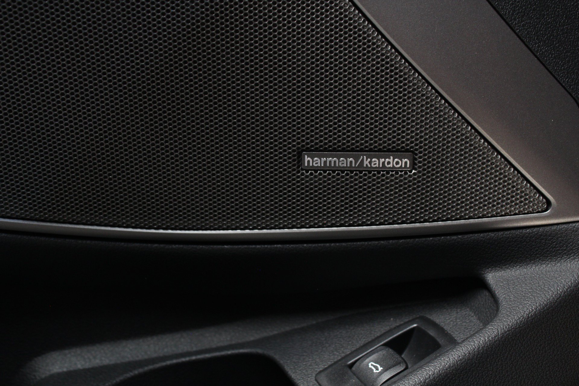 Used 2023 BMW M3 Competition w/ Executive Package RWD image 88