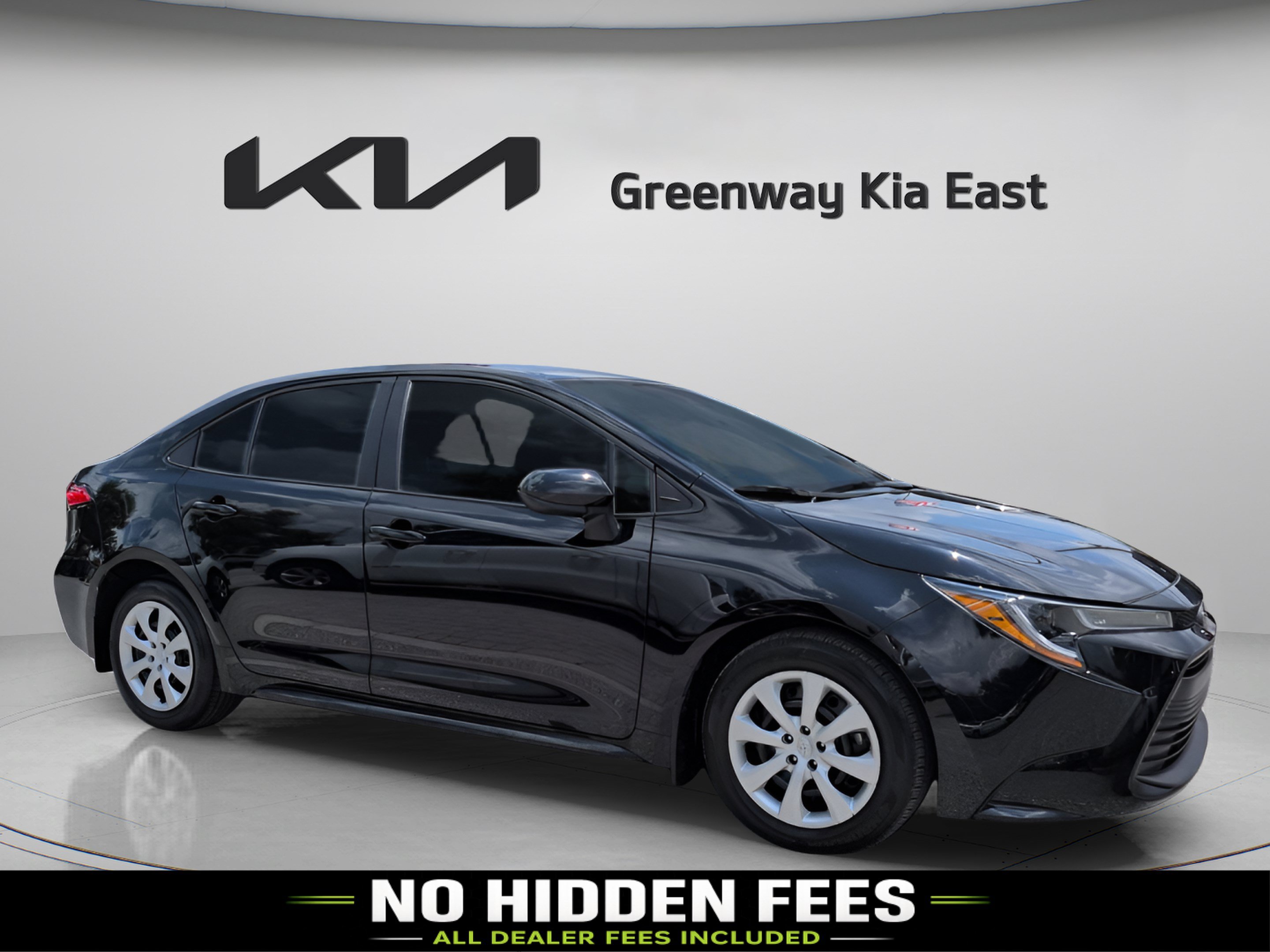Used 2025 Toyota Corolla LE FWD video 1