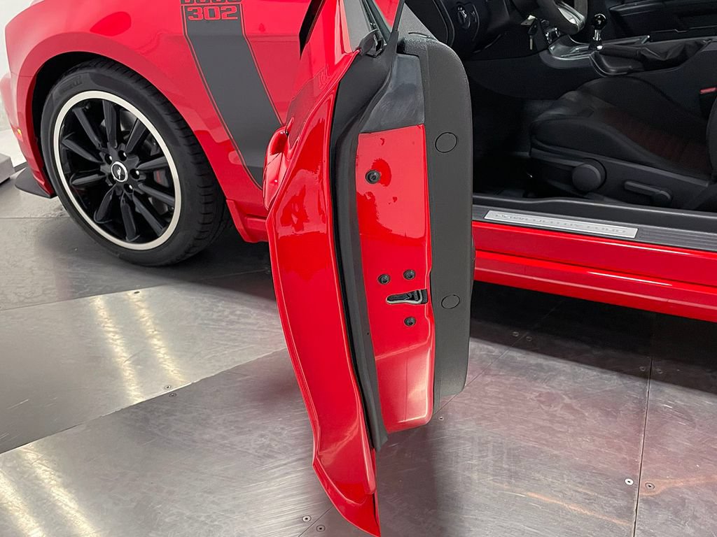 Used 2013 Ford Mustang Boss 302 w/ Boss 302 Accessory Pkg RWD image 58
