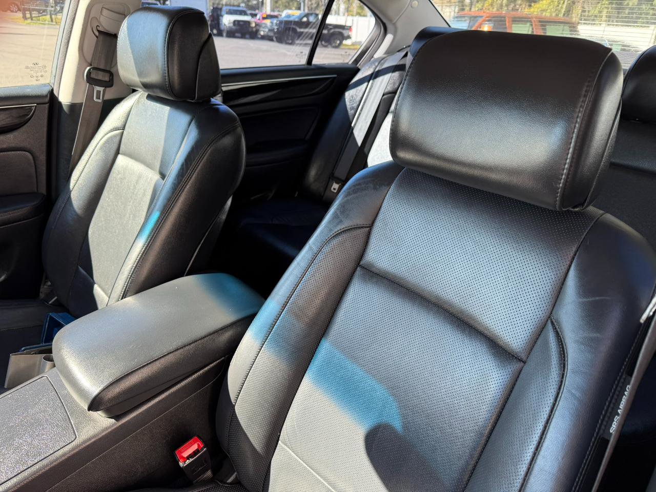 Used 2013 Hyundai Genesis 3.8 image 23