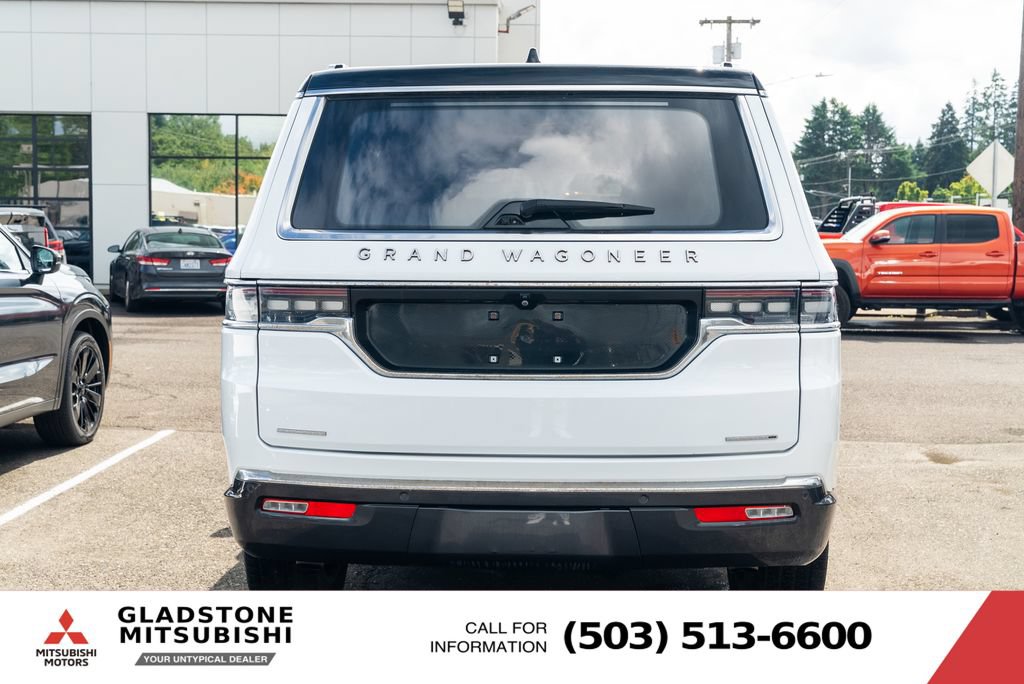 Used 2022 Jeep Grand Wagoneer Series III w/ Rear Seat Video Group 1 AWD/4WD image 6
