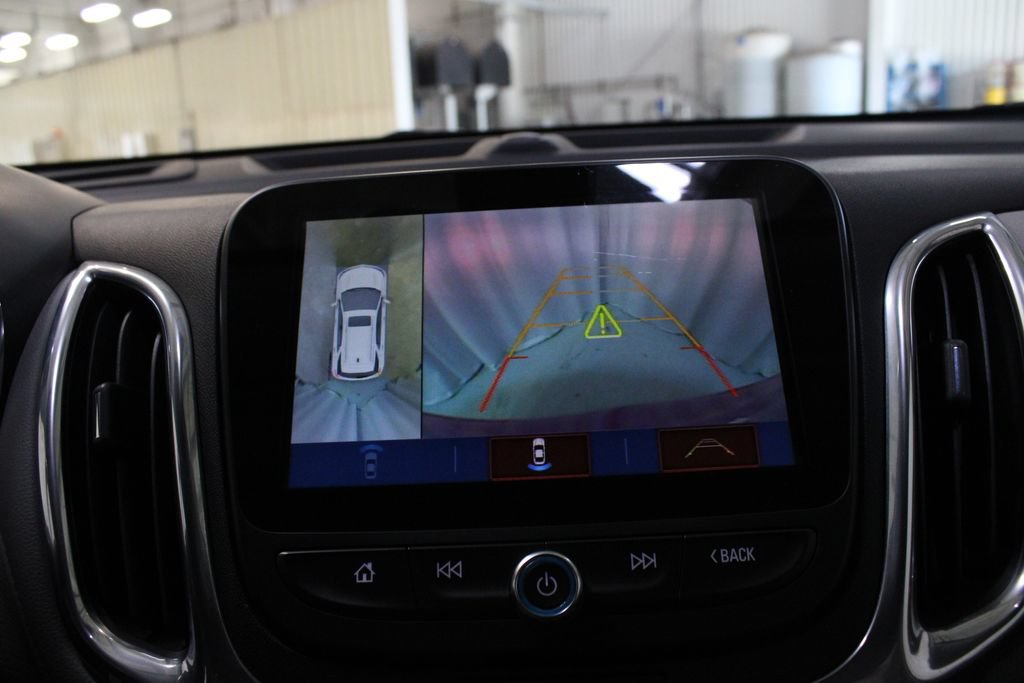 Used 2018 Chevrolet Equinox Premier AWD/4WD image 5