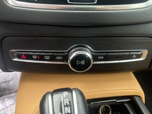 Used 2022 Volvo XC90 T6 Inscription image 24