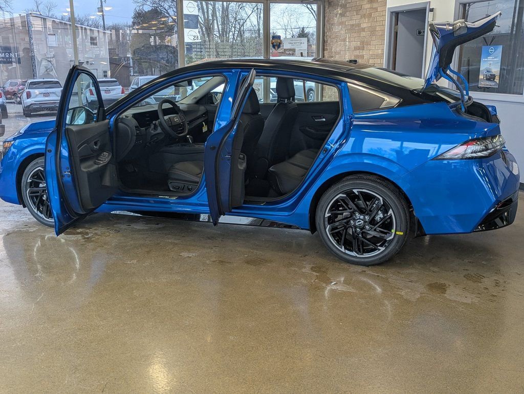 New 2026 Nissan Sentra SR w/ SR Premium Package image 37